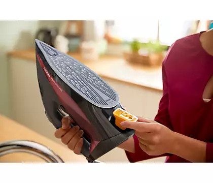 Philips 7000 Serisi DST7022/40 Buharlı Ütü
