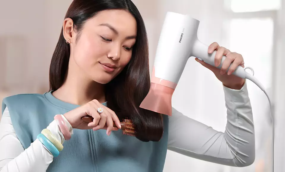 Philips BHD300/10 Saç Kurutma Makinesi - Thumbnail